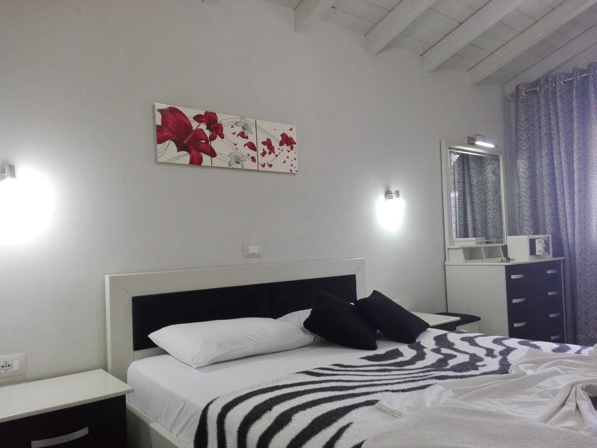 Vip Apartment By "Murati" คซามิล ภายนอก รูปภาพ