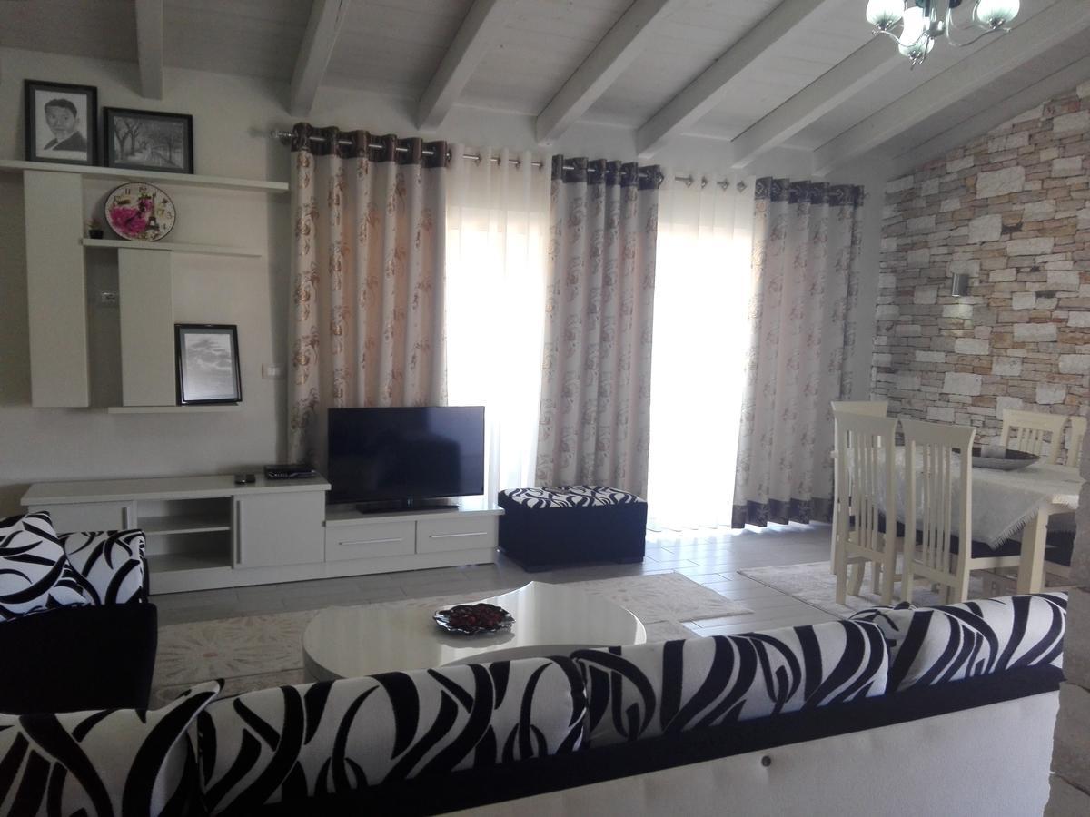 Vip Apartment By "Murati" คซามิล ภายนอก รูปภาพ